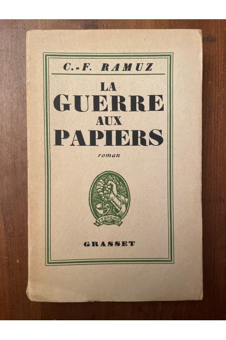 La guerre aux papiers